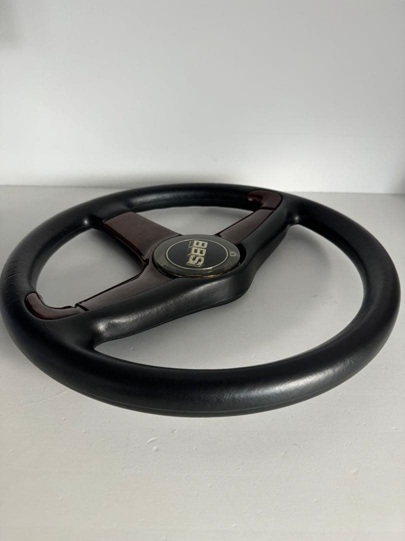 BBS ステアリング KBA 70148