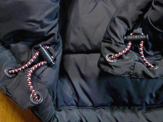 大きい】XL日本サイズ位トミーヒルフィガー極暖ダウンジャ