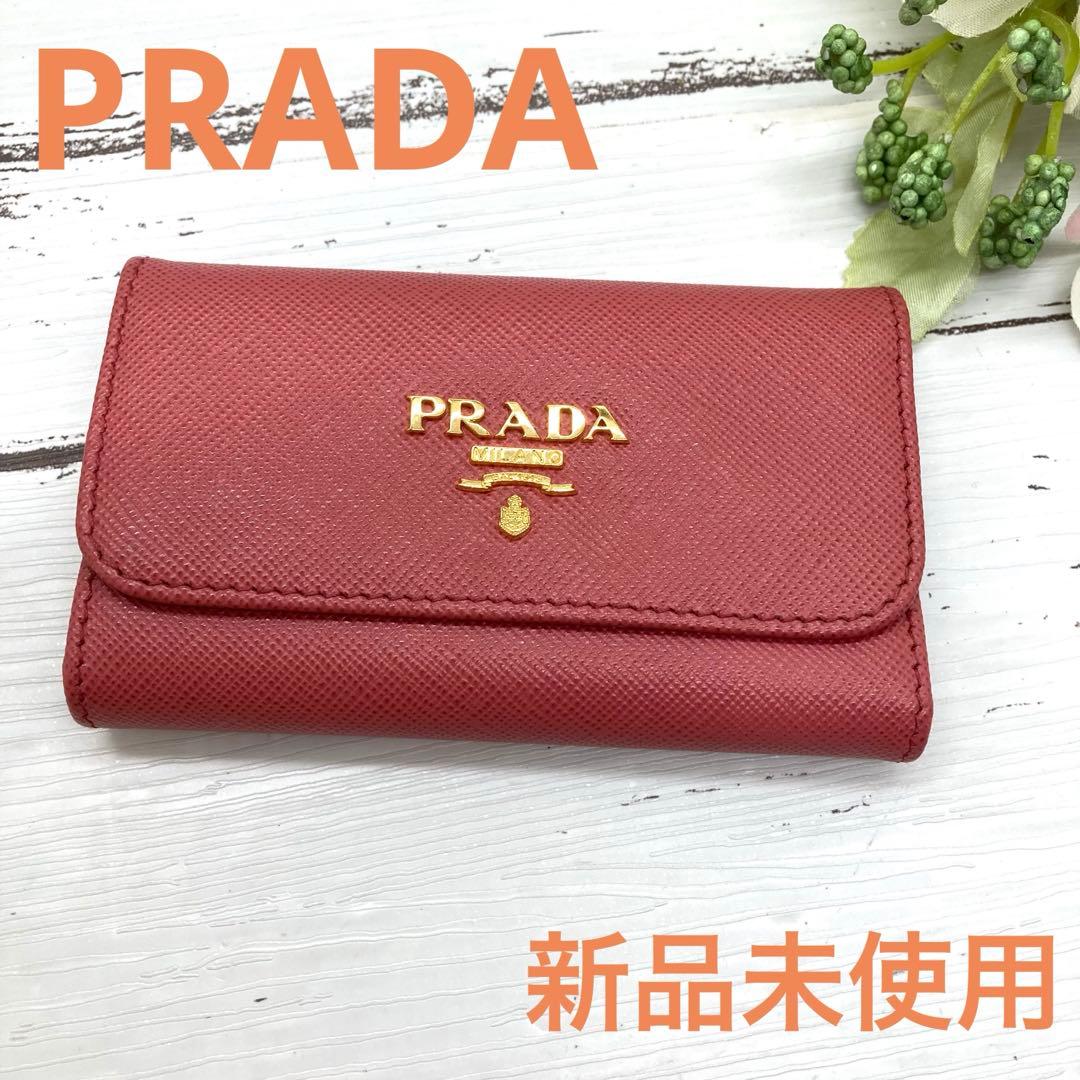 専用です❣️購入しないでください❣️PRADA プラダ サフィアーノレザー 6連 希少✨プラダ キーケース 6連 サフィアーノレザー PVC 三角ロゴ 黒 青