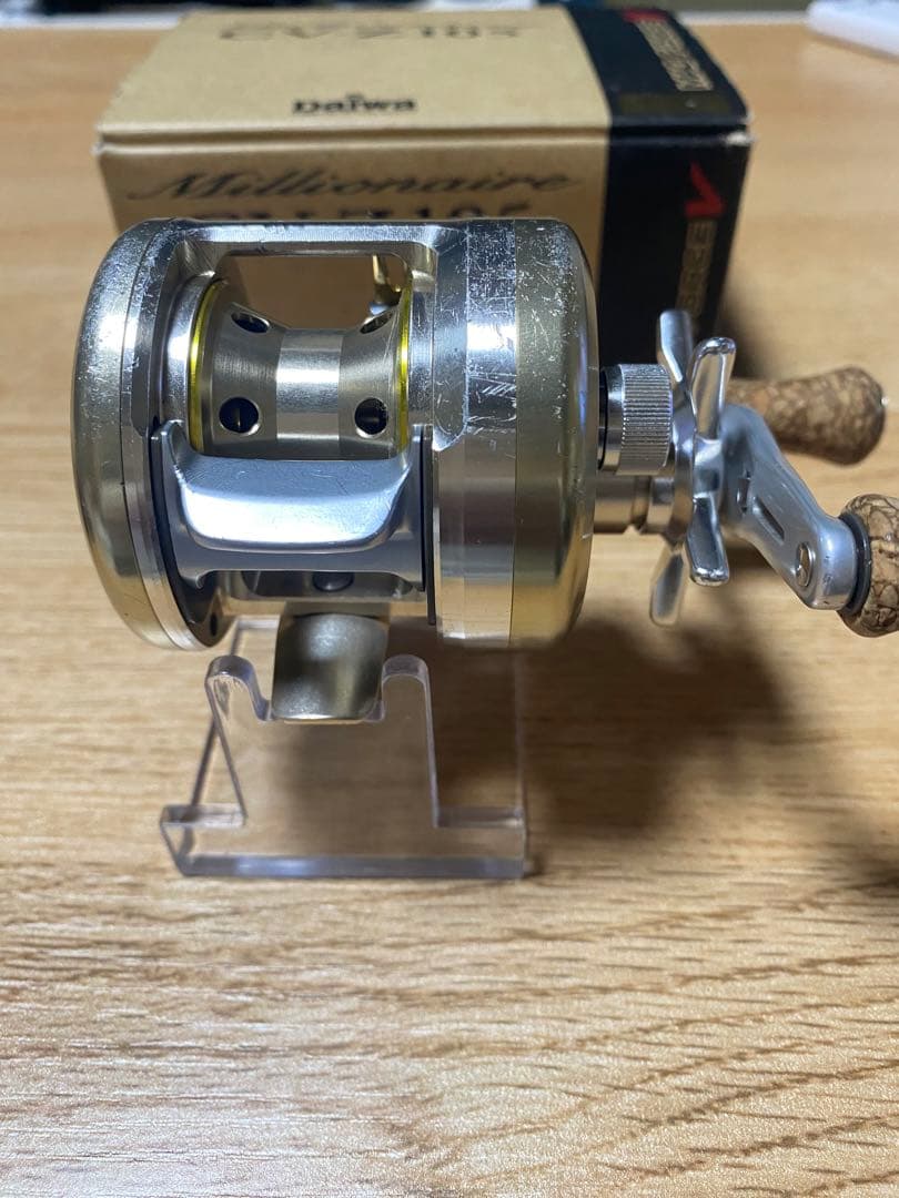 Daiwa Millionaire CV-Z105 ミリオネア
