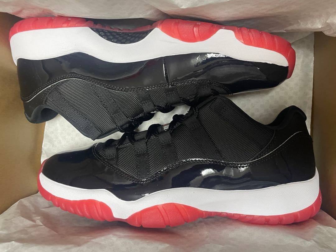 シューズ(男性用) Nike Air Jordan 11 Retro Low \"Bred\"