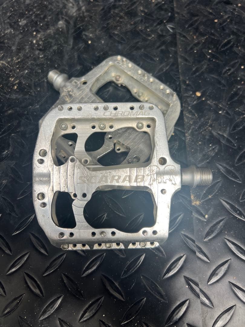 A*n様 [値下げ中] CHROMAG SCARABフラットペダル シルバー A*n様 [値下げ中] CHROMAG SCARABフラットペダル シルバー A*n様 [値下げ