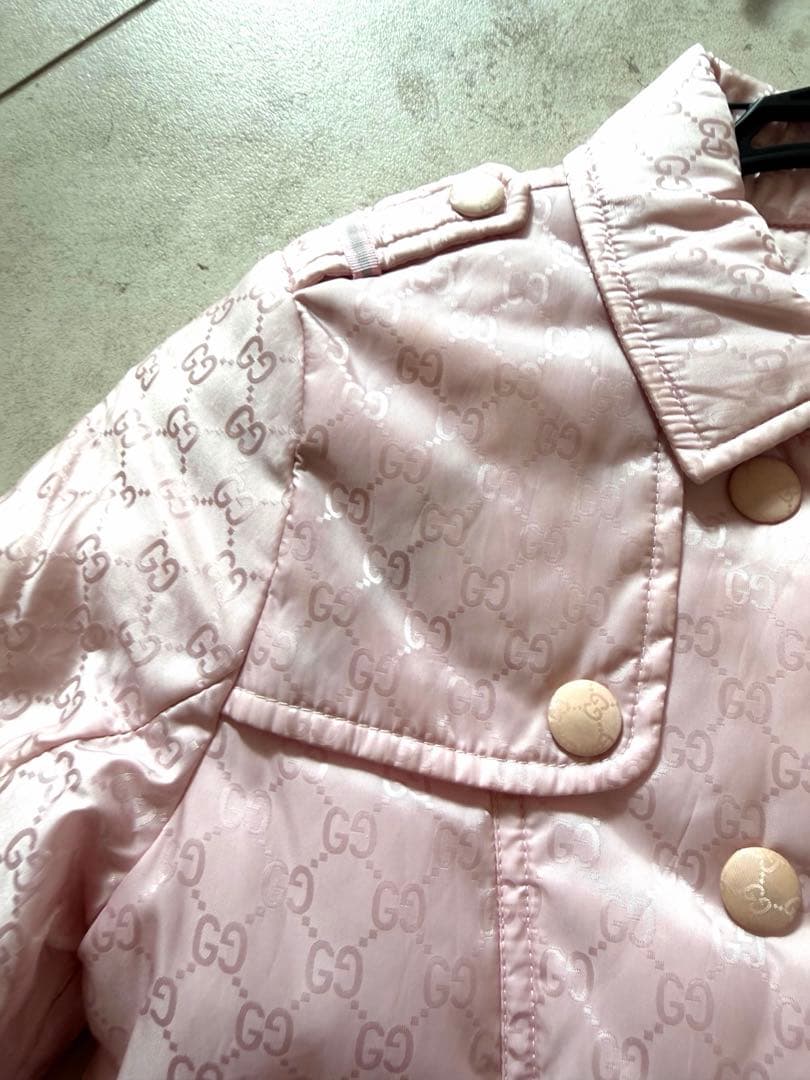 GUCCI キッズ GG ロゴ柄 中綿コート リボン ベルト付 8歳 - メルカリ