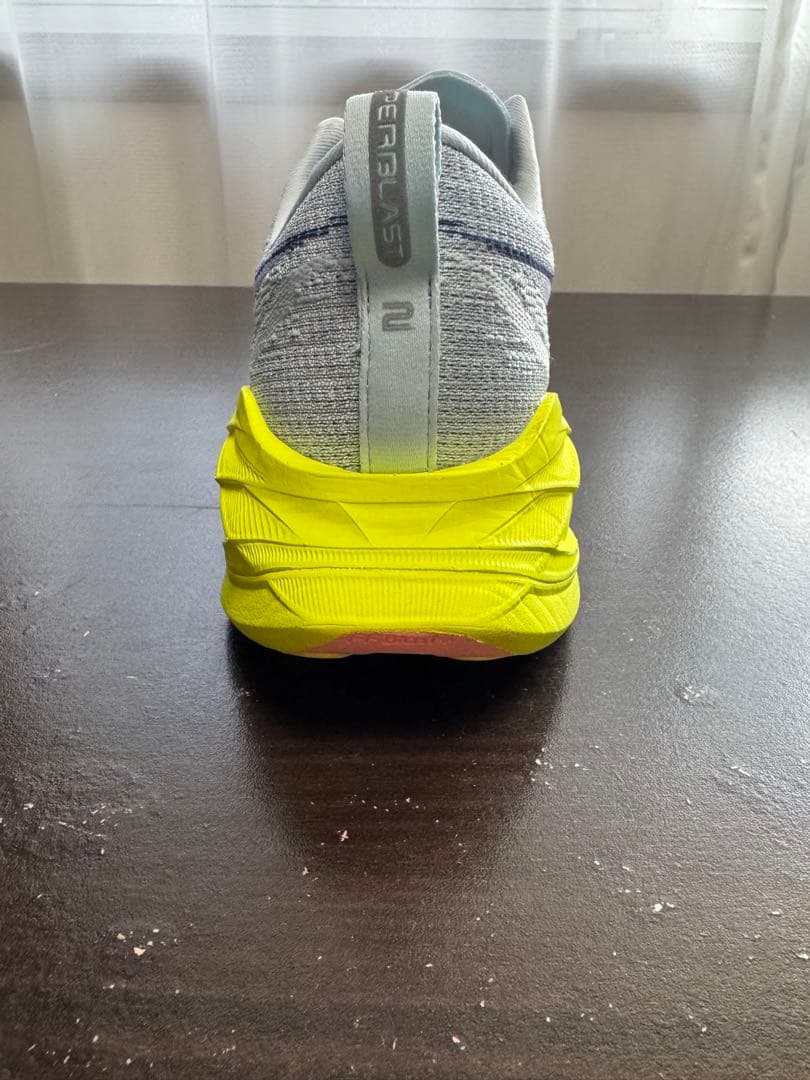 スパイク・シューズ Asics superblast 2 25.5cm