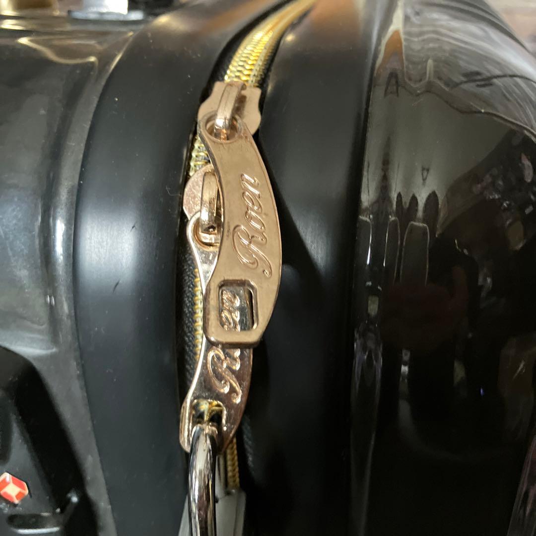Roen キャリーケース 約30L 2輪 機内持ち込み可能 - メルカリ