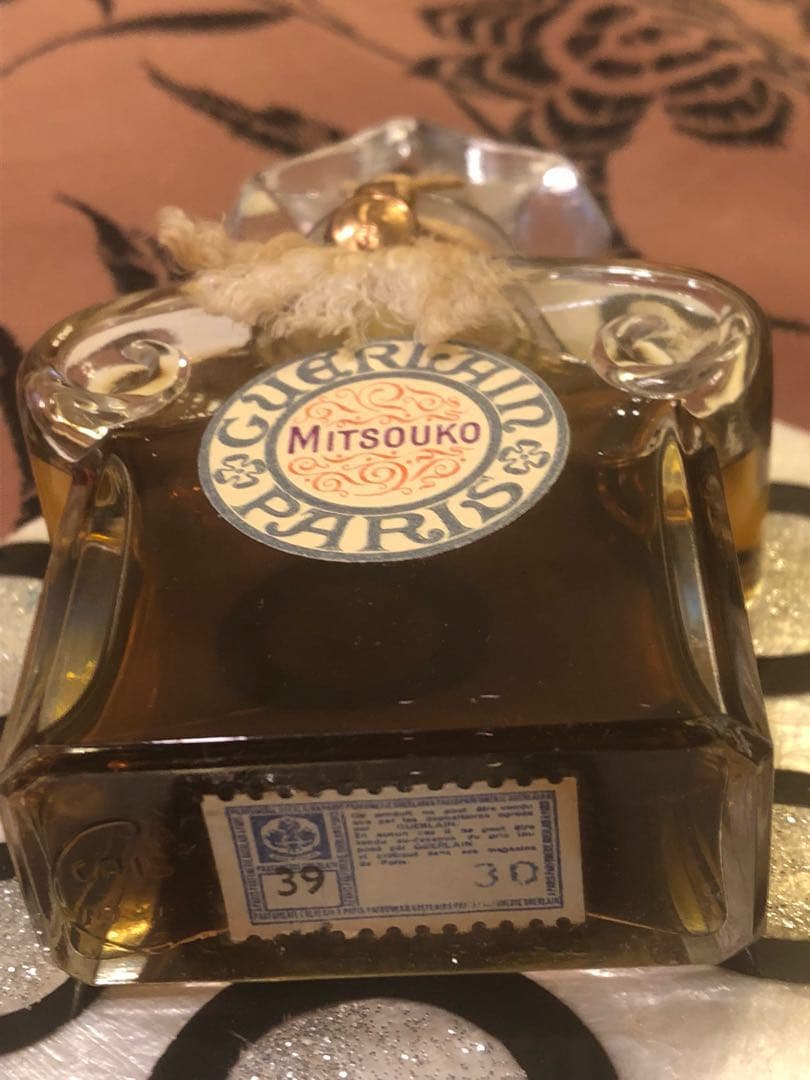 ❤️憧れのバカラデザインの美しいボトル希少価値最高級香水ゲランミツコ