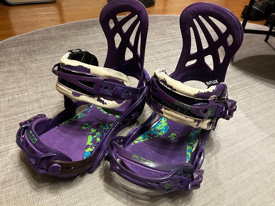 Flux DS30 VIOLET ビンディング Mサイズ