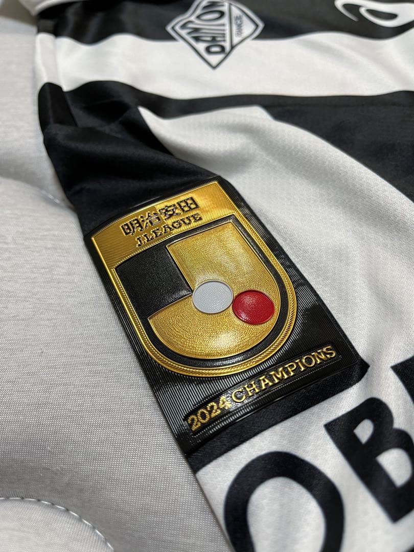 ヴィッセル神戸【30周年記念】【レプリカ】ユニフォーム（1st）背