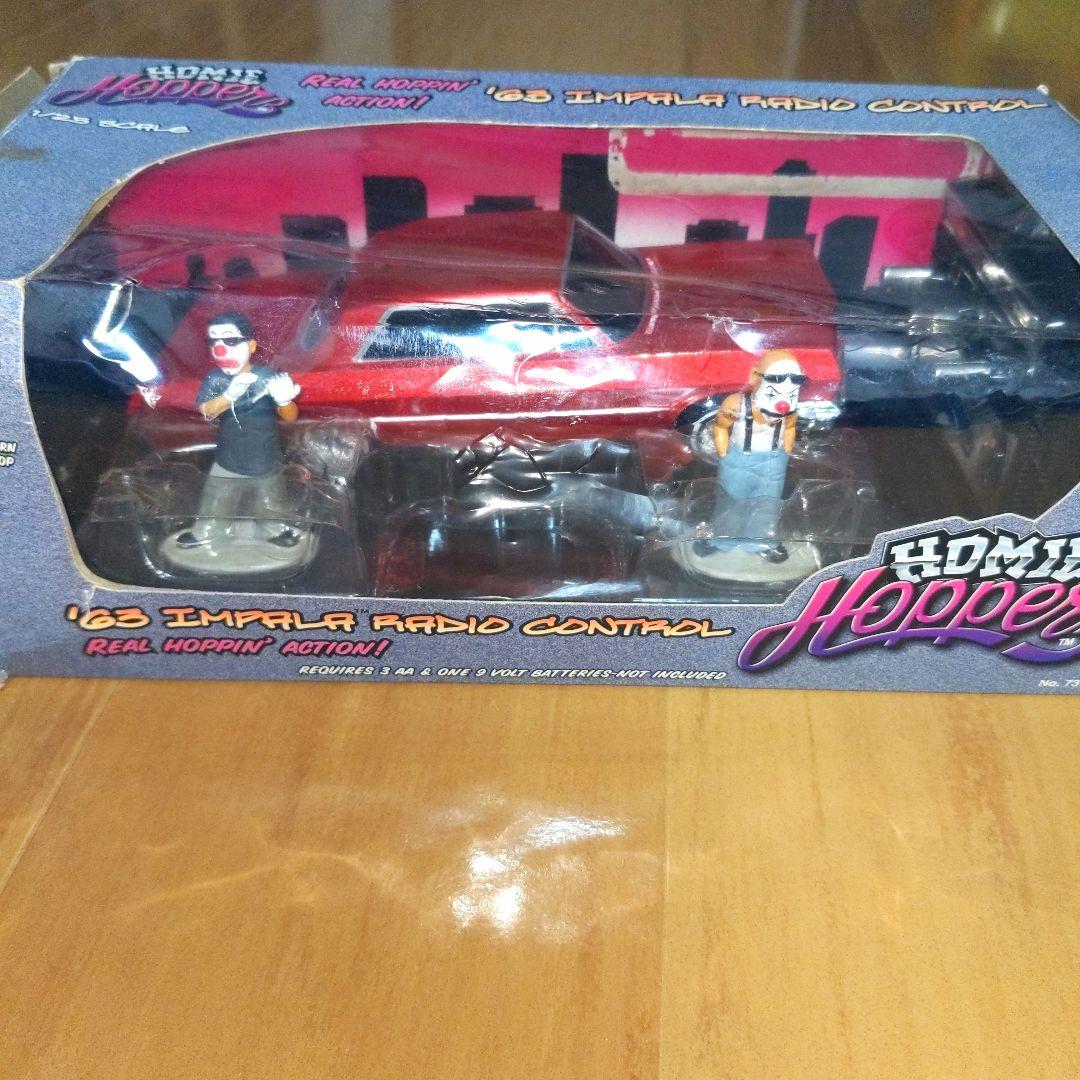 ホーミーズ　ローライダーラジコン　インパラ Amazon.co.jp: LINDBERG HOMIE Hopperz 1/25 Impala 1964 インパラ