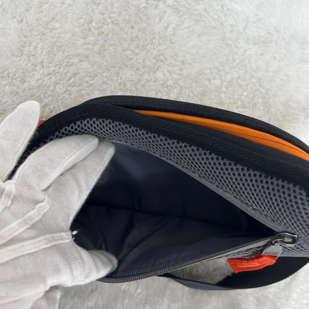 《クール》DIESEL ディーゼル CROSSBODY ボディバッグ 黒