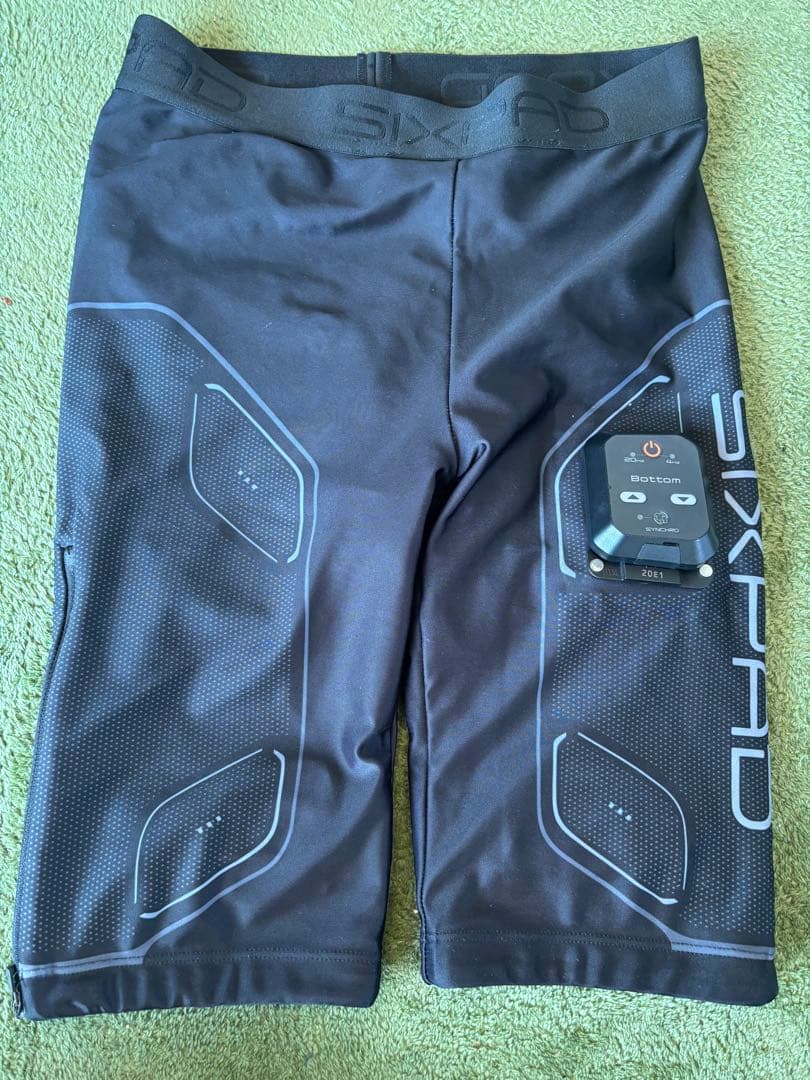 YU “YU” H シックスパッド パワースーツ レディース上下Mサイズ