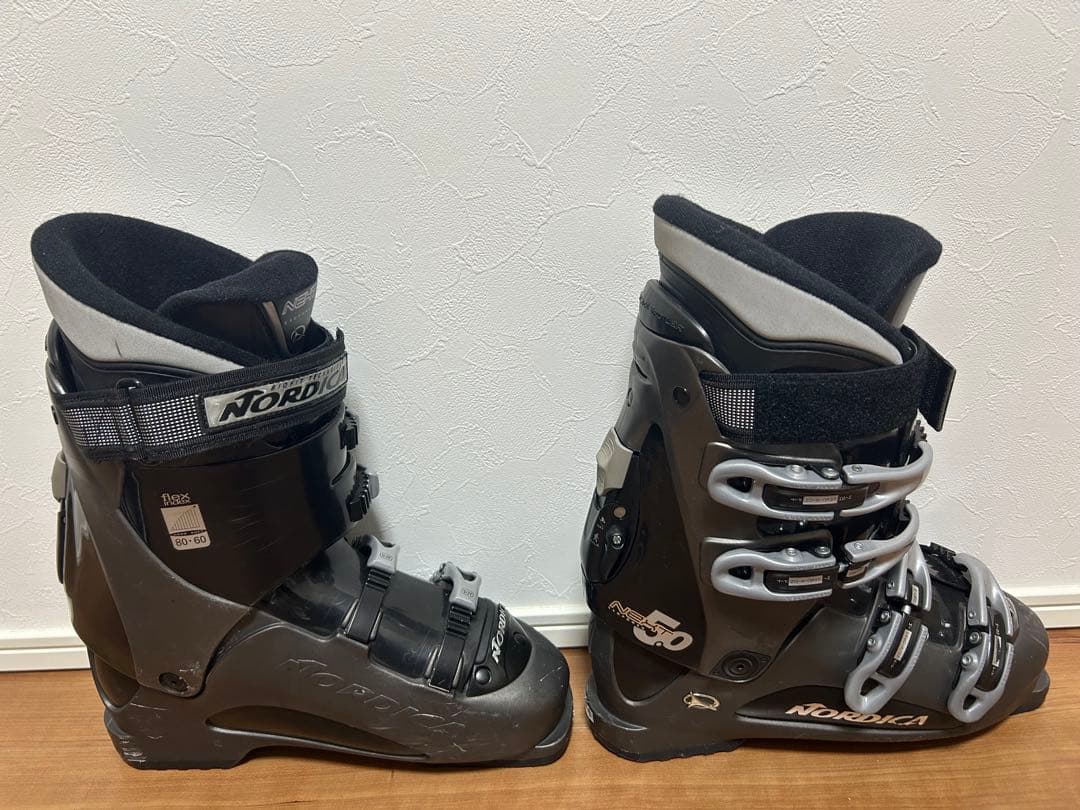 NORDICA　NEXT5.0　27.0cm　スキーブーツ　ブラック
