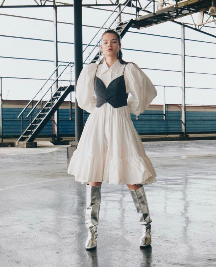 la belle Etude 裾バルーンボリュームシャツワンピース