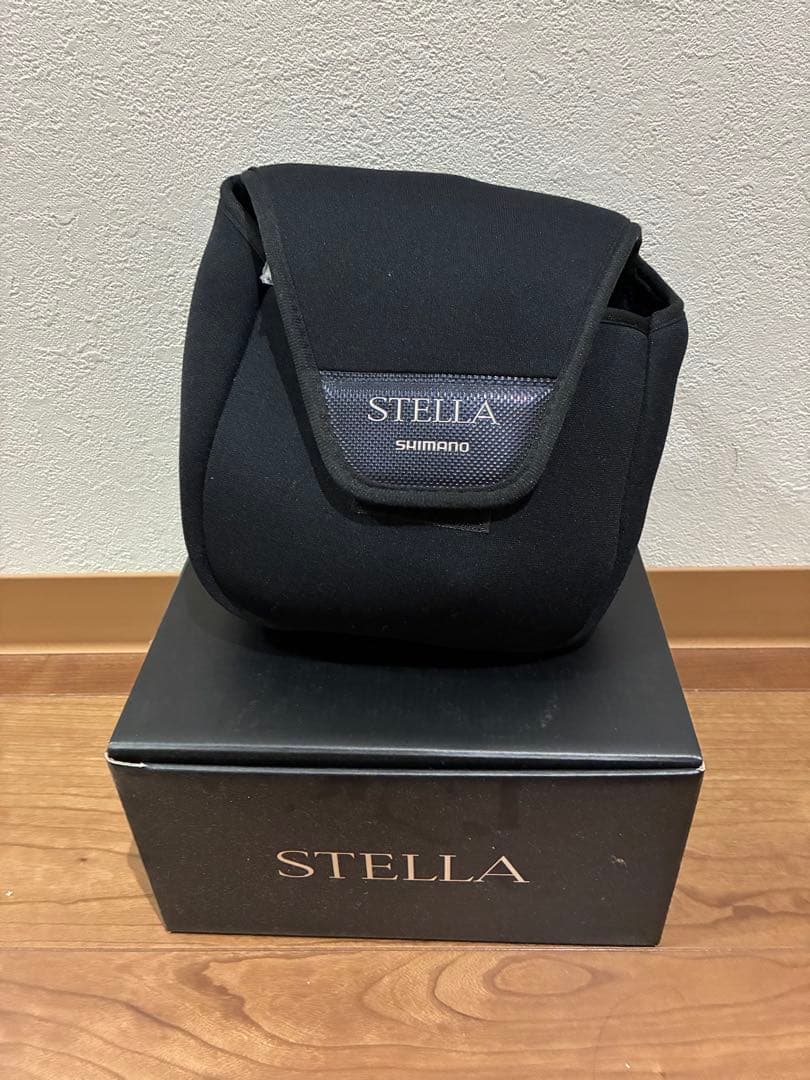 19STELLA SW8000HG スピニングリール 元箱付きの通販はau PAY