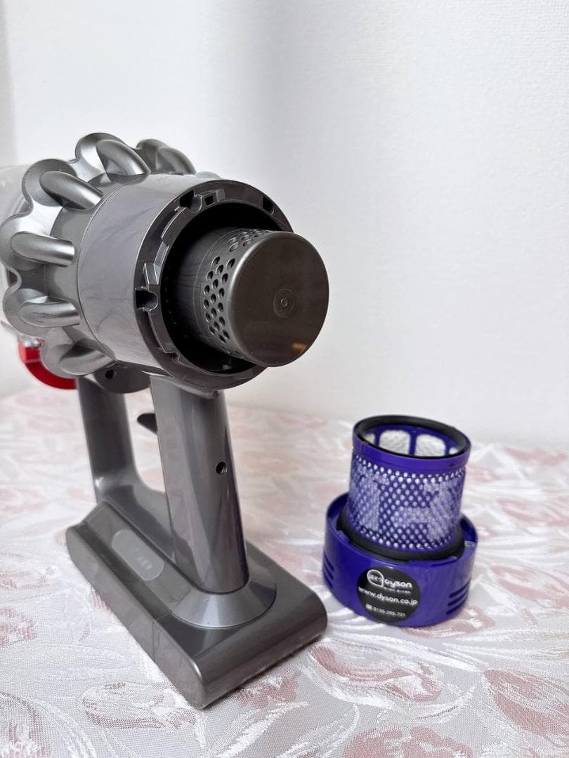 分解洗浄済】267-ダイソン dyson v10 sv12 掃除機 作動品