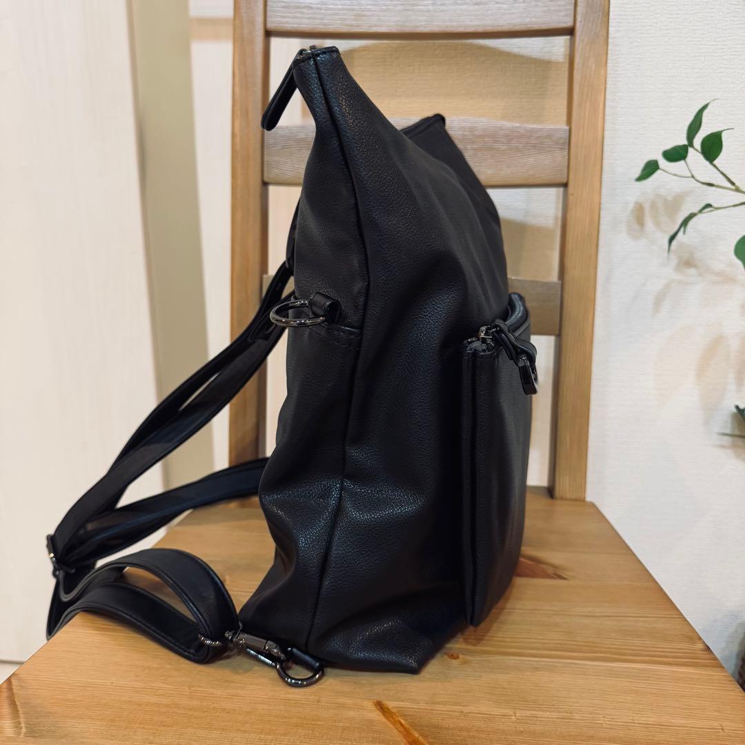 イアパピヨネ きれいめDリュック マルチウェイバッグ 手持ち3way