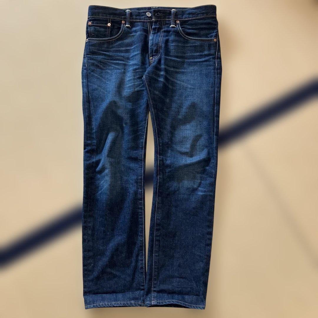 Levi's ダークブルー ストレートデニム 504のW31L32 - メルカリ