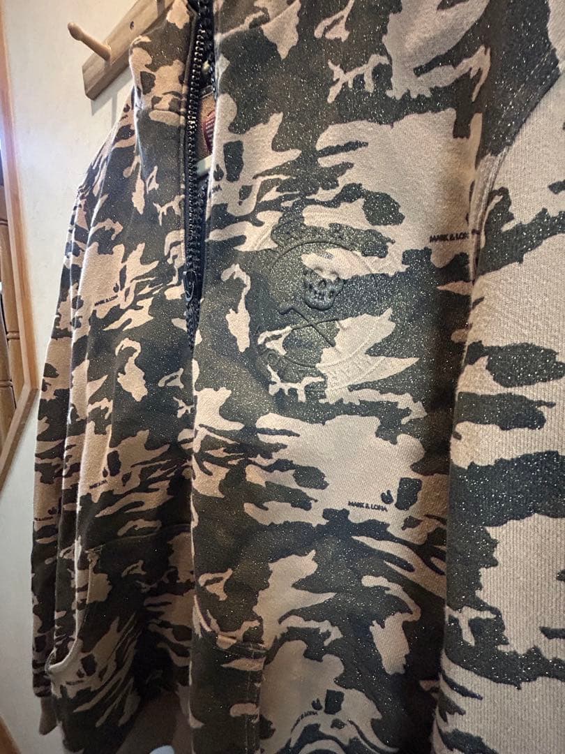 よ*し様 即完売 Lサイズ、MAIK & LOM カモフラージュ ジ