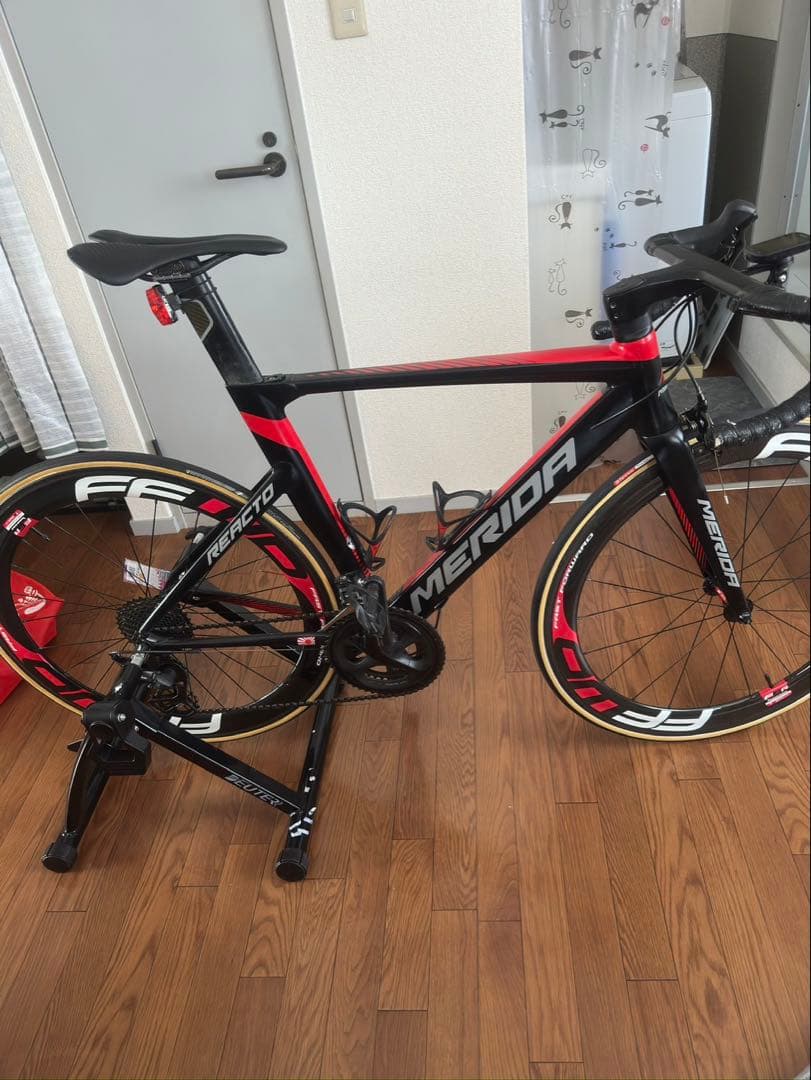 自転車本体 MERIDA react 400 メリダ -MERIDA- | ラインナップ | ロードバイク | REACTO 400