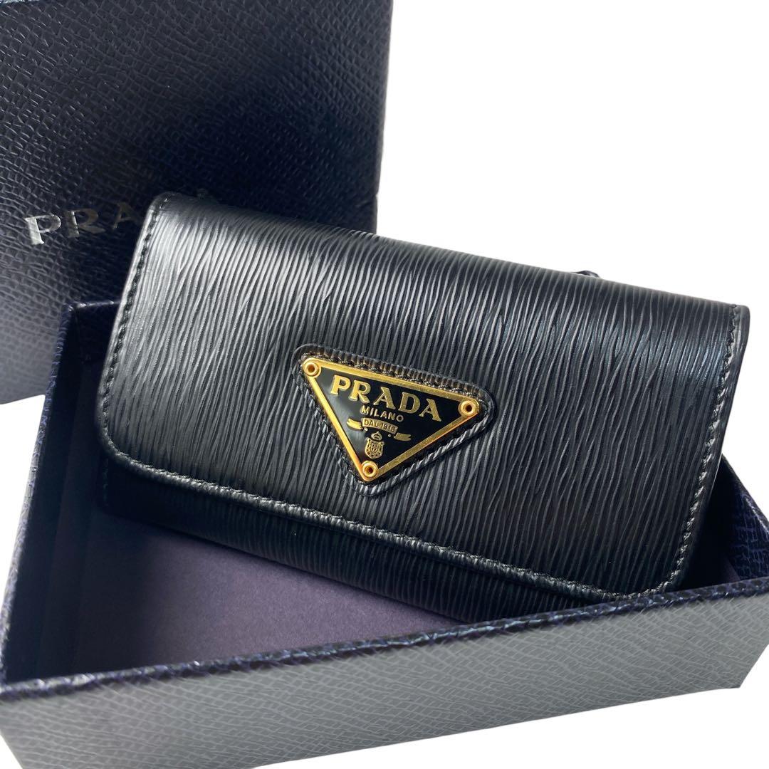 美品 プラダ PRADA 4連 キーケース 三角ロゴプレート ブラック プラダ PRADA キーケース キーリング PRADA 1PG004-S-TRIANG-NER