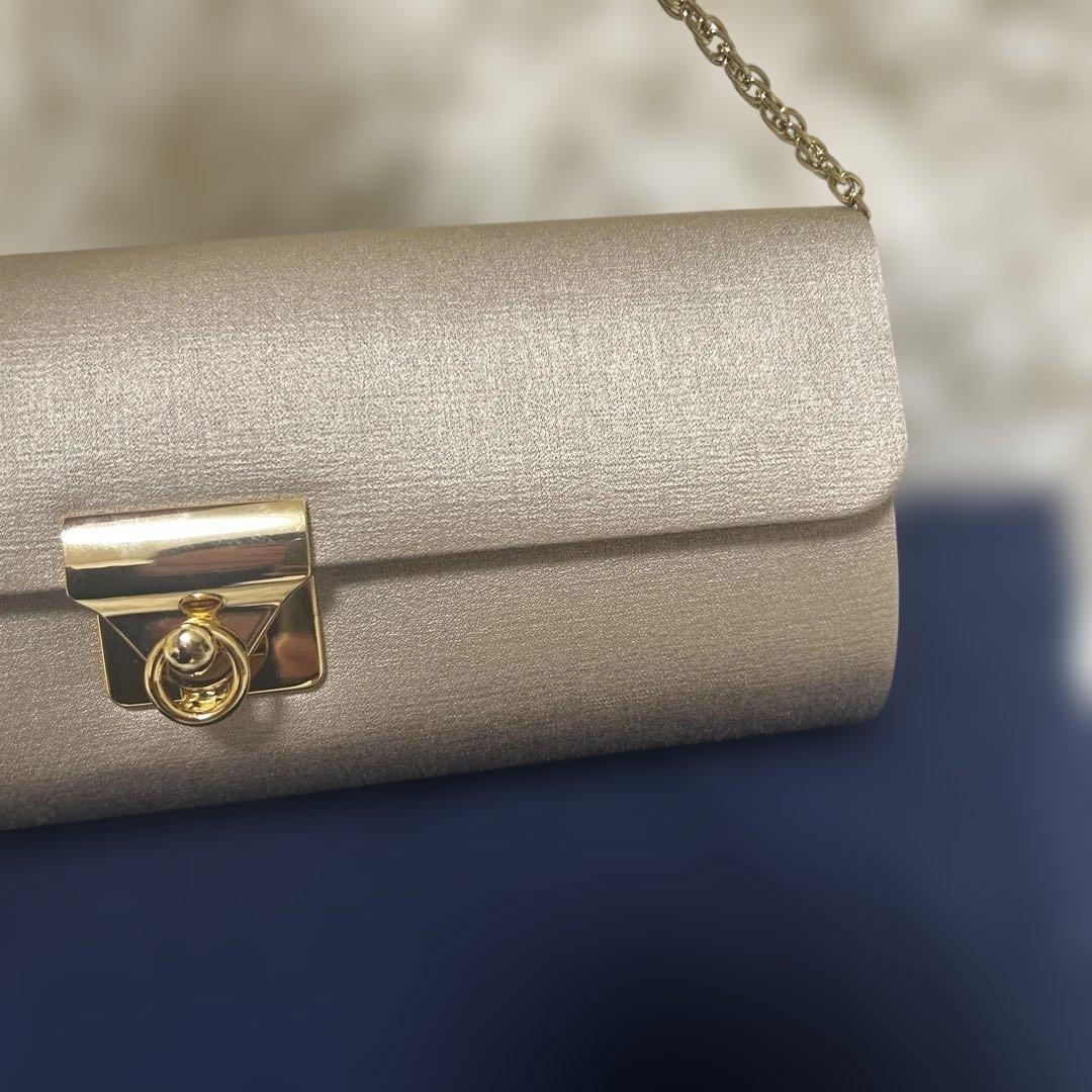 未使用級】現行 岩佐（SHINCA） メロウ サンドベージュ パーティーバッグ