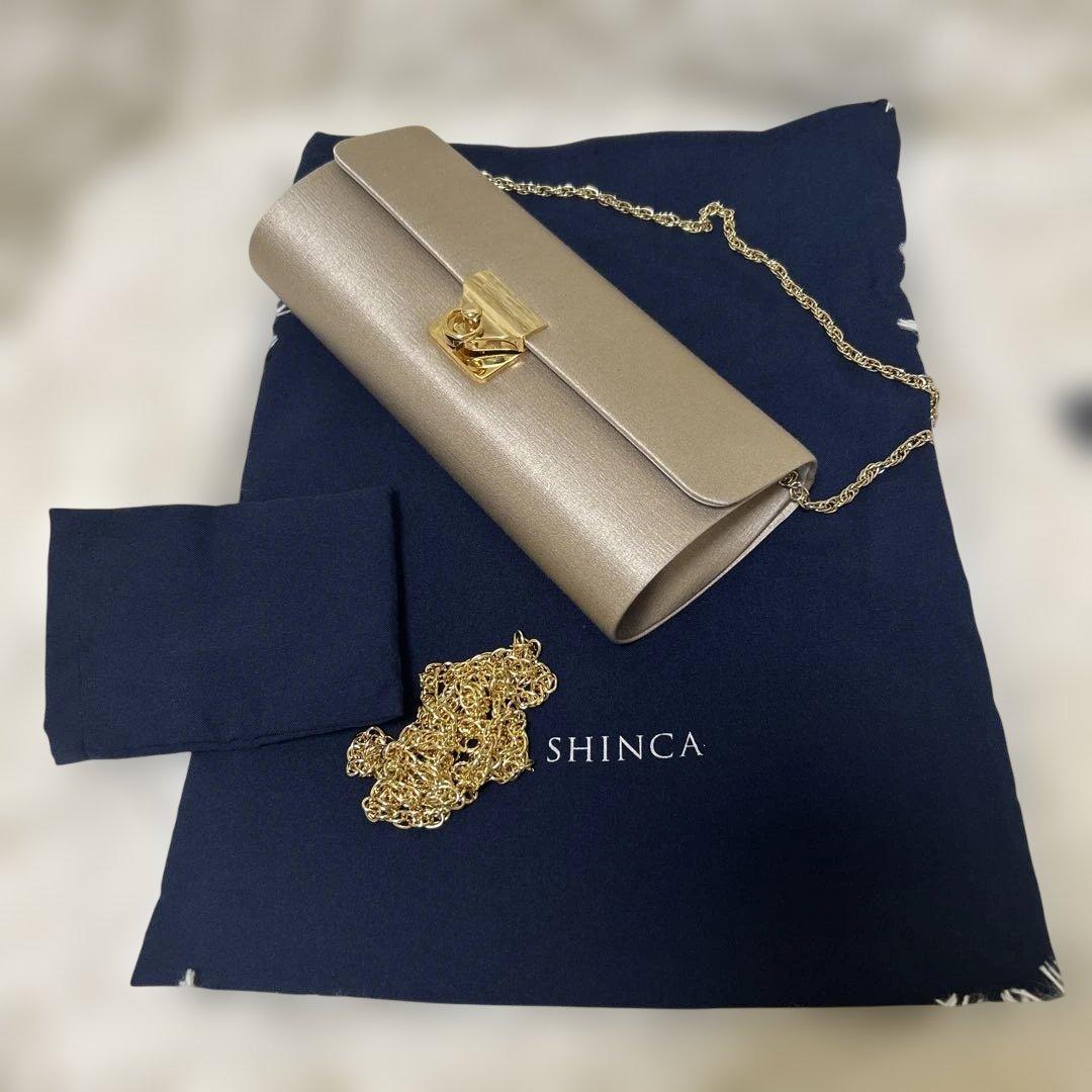 未使用級】現行 岩佐（SHINCA） メロウ サンドベージュ パーティーバッグ