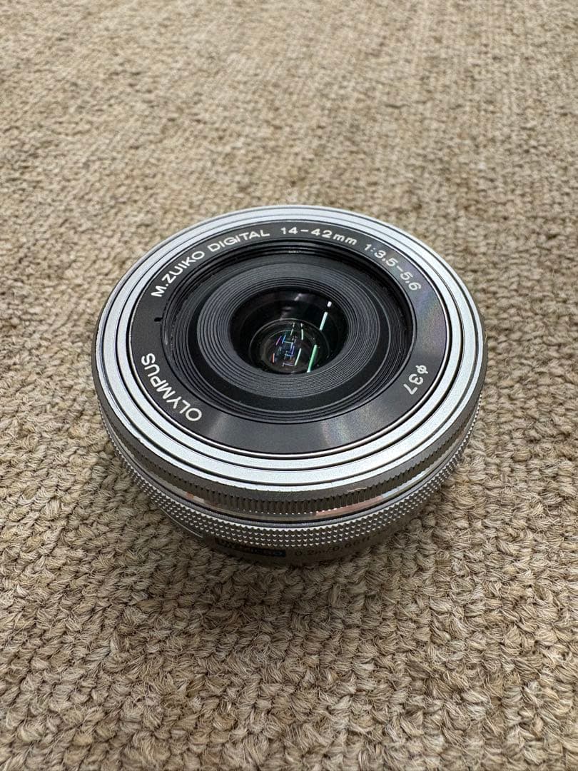 極美品 オリンパス OLYMPUS 14-42mm F3.5-5.6 EZ ED