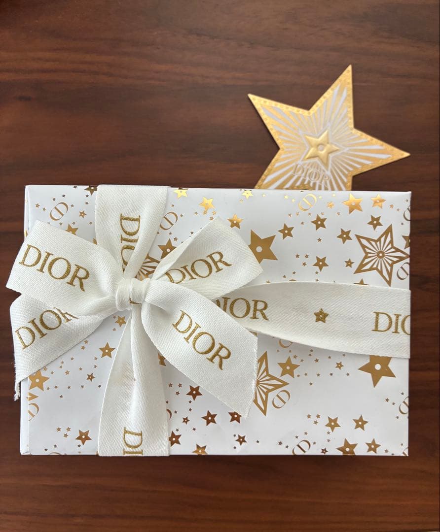 ディオール クリスマスプレゼント　ホリデー オファー2025 限定　ラッピング ギフトラッピング ショッパー付き】DIOR 2025年ホリデー限定 ルージュ