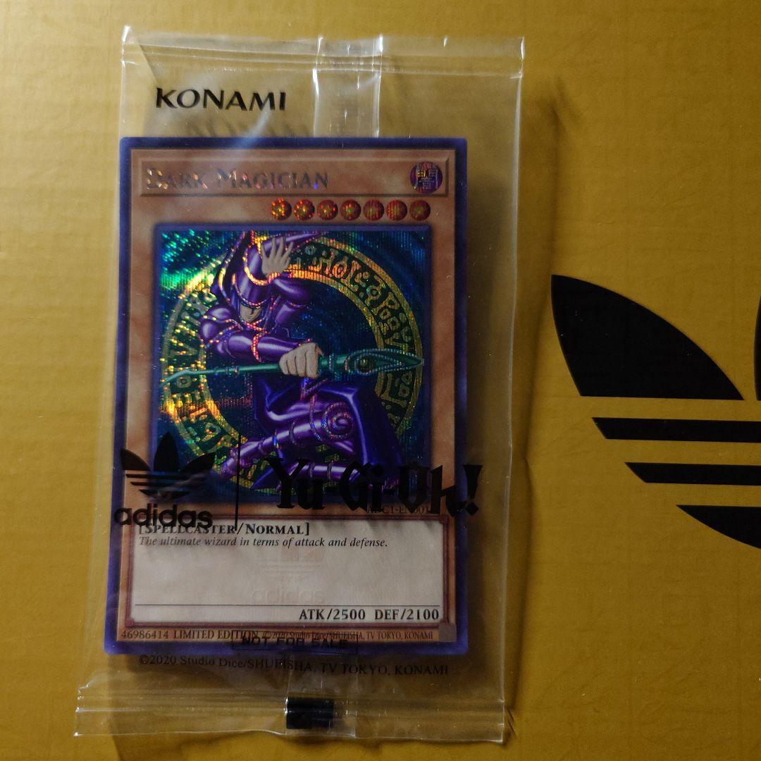 遊戯王 ブラック・マジシャン シークレットレア adidasコラボ 英語