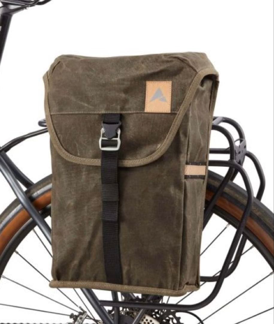 altura 帆布 パニアバッグ ワックス 洗っています。 - メルカリ