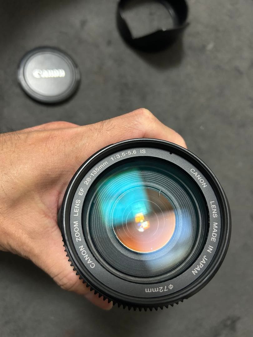 Canon EF 28-135mm f/3.5-5.6 IS ズームレンズ