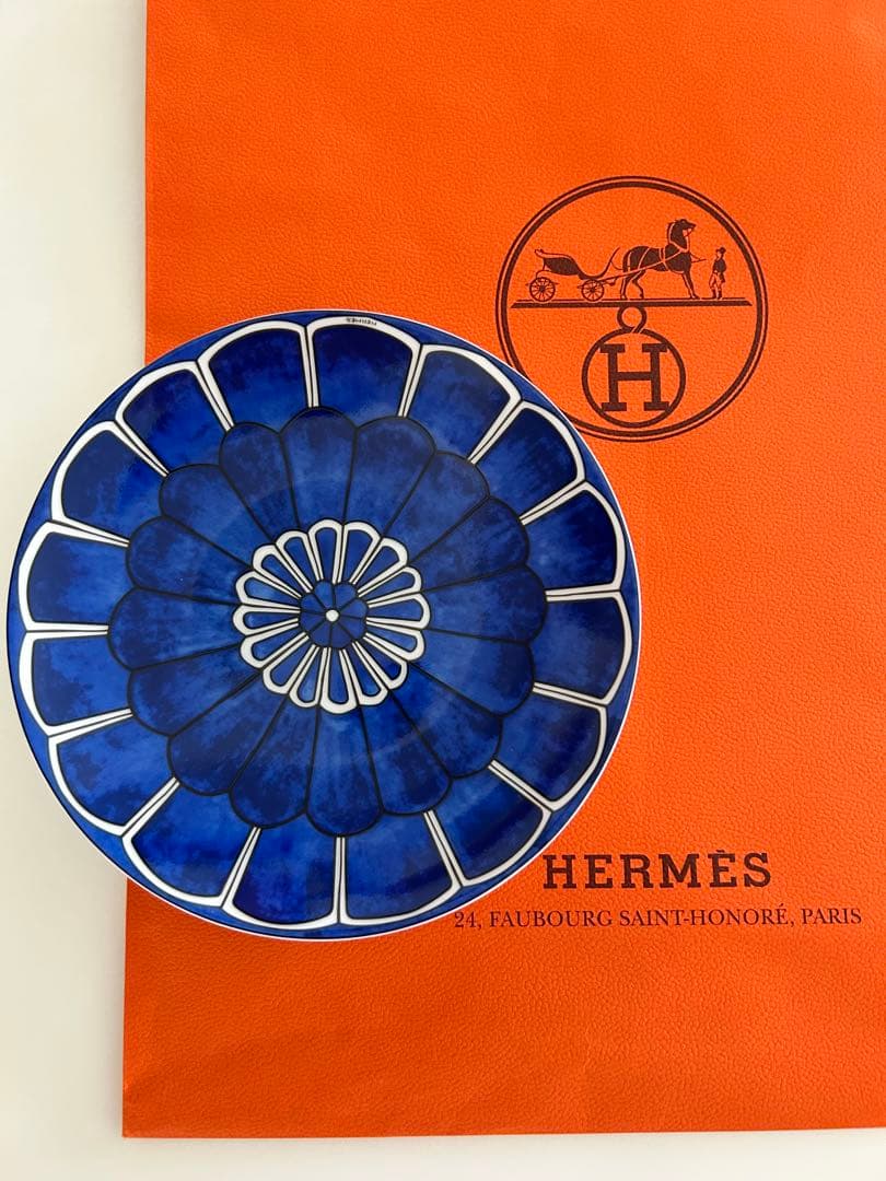 未使用 HERMES 廃盤 ブルーダイユール パンプレート 16cm - メルカリ
