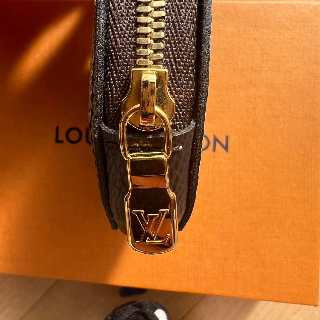 LOUIS VUITTON ルイヴィトン ポルトモネ・ロン ヴィヴィエンヌ