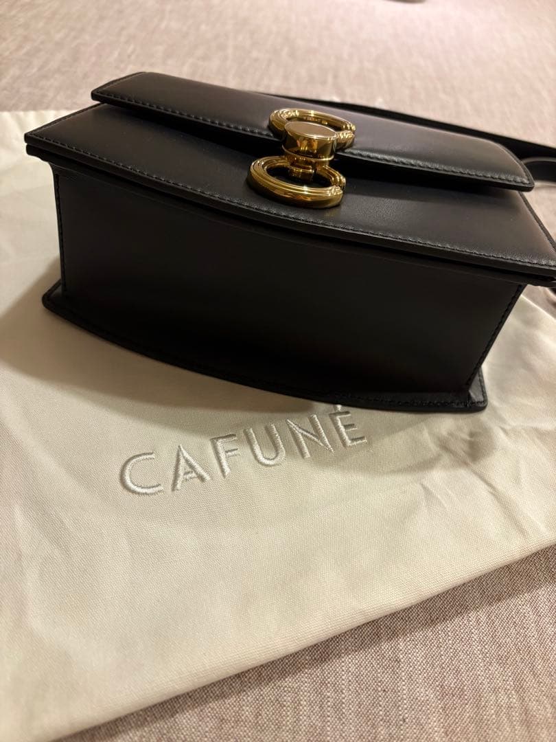 ほぼ新品美品】Cafune Pendulumスモール ショルダーバッグ カフネ