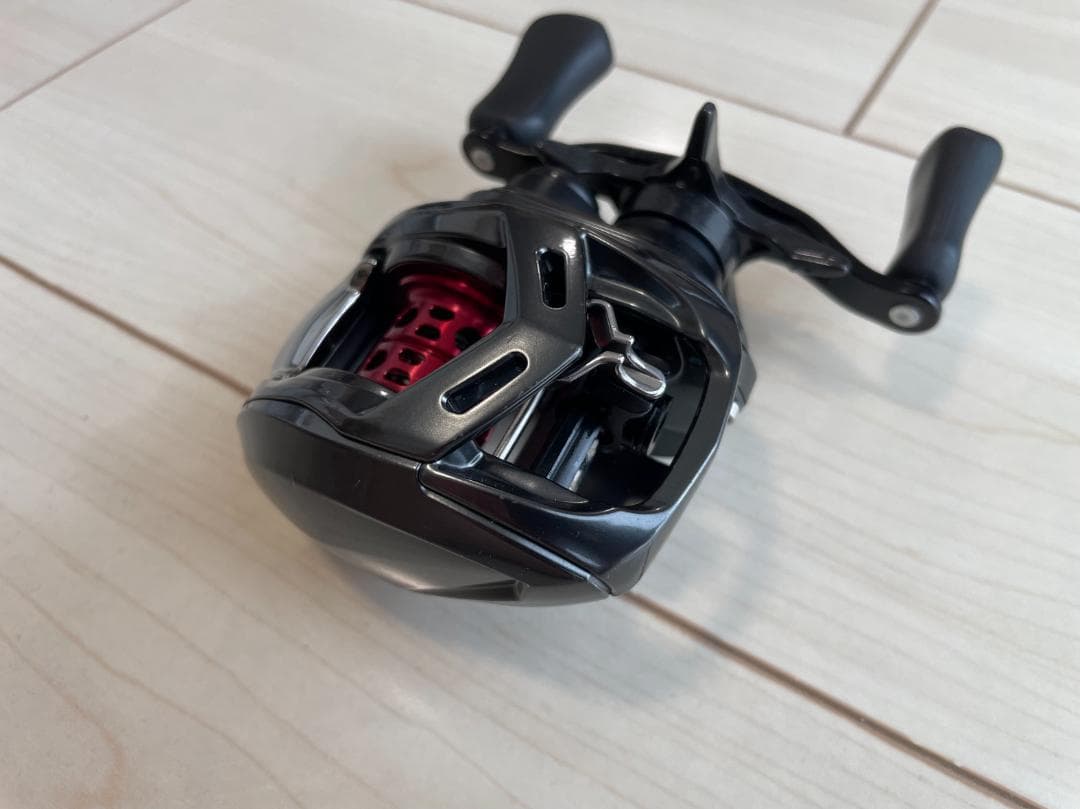 リール ALPHAS AIR TW 8.6L