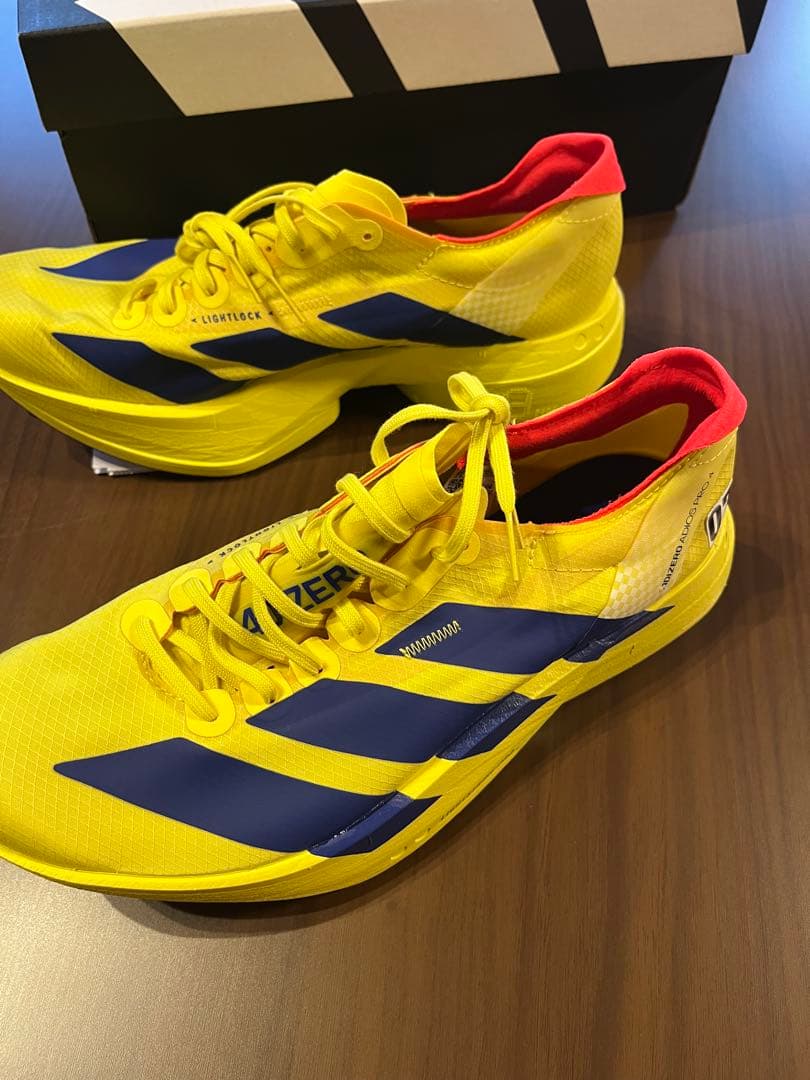 スパイク・シューズ ADIZERO ADIOS PRO 4 adidas 25.5cm