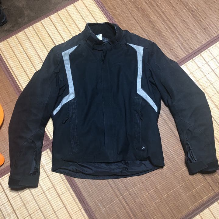 値下げ中‼️BMW motorrad 上下セット ストリートガード3 スーツ - メルカリ