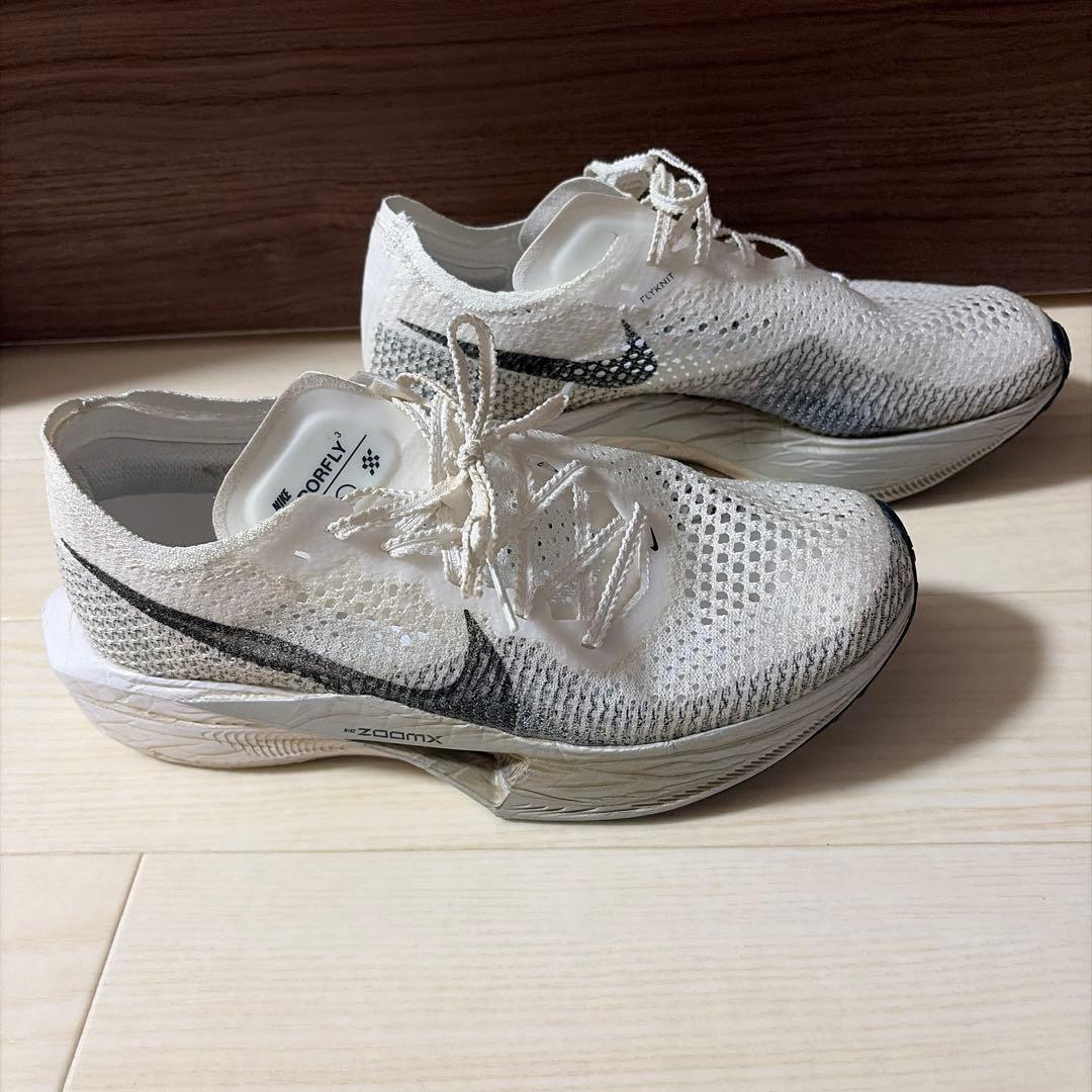 NIKE ヴェイパーフライ3 25.5cm