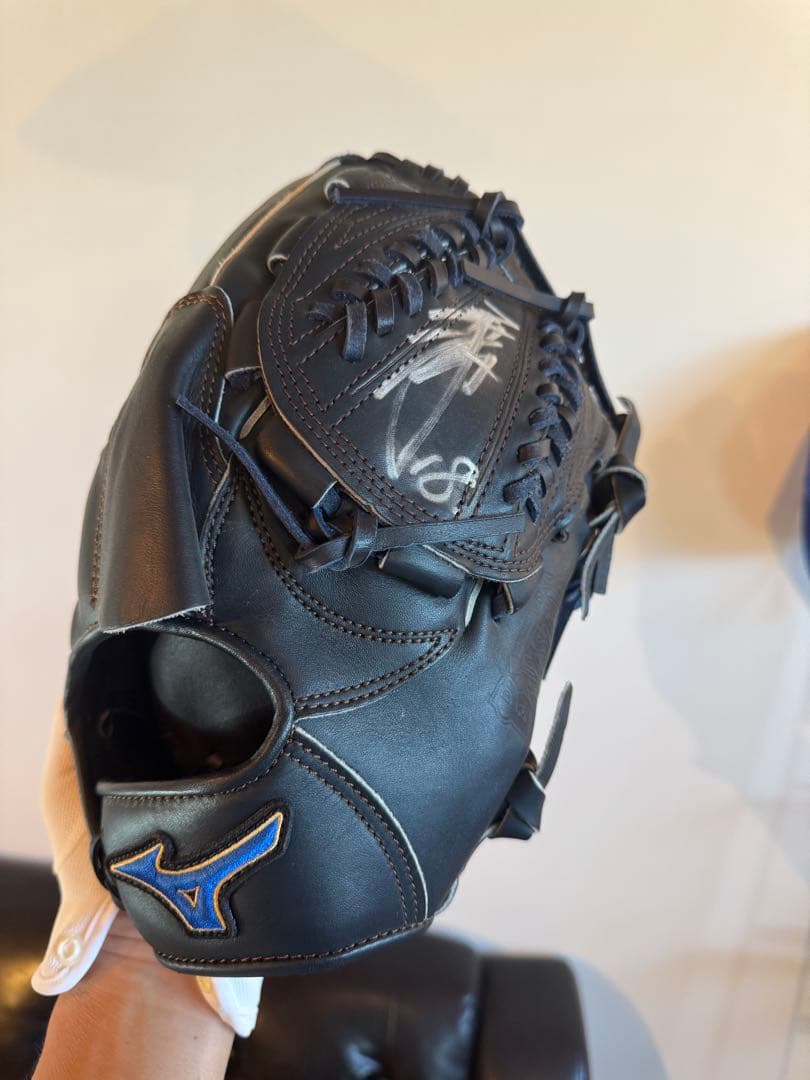 永遠番長⭐︎三浦 大輔さん公式戦試合着用、直筆サイン入ユニフォーム