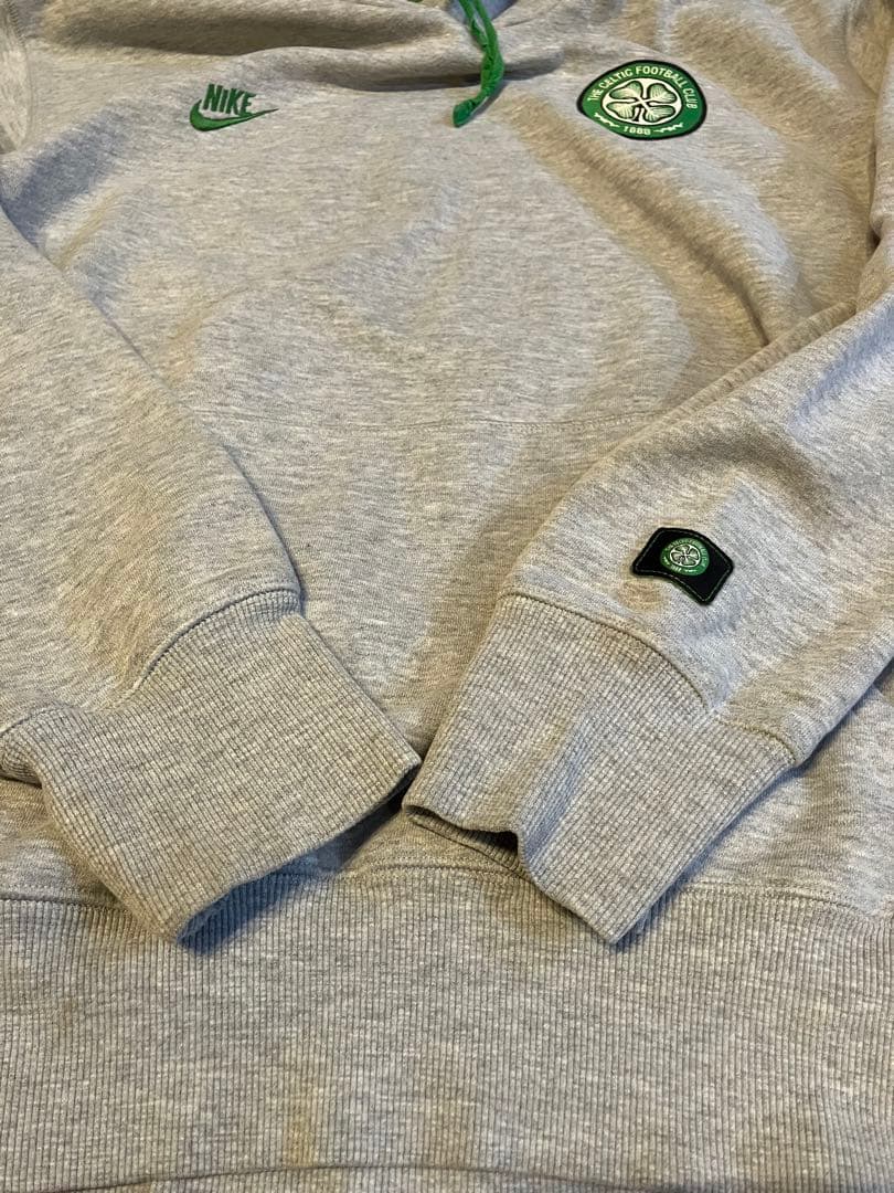 入手困難】Nike×セルティックFC/スウェットパーカー/ジャージ L - メルカリ