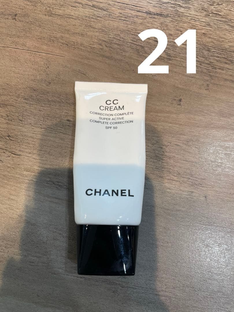 CHANEL CCクリーム 21 ベージュ 30ml