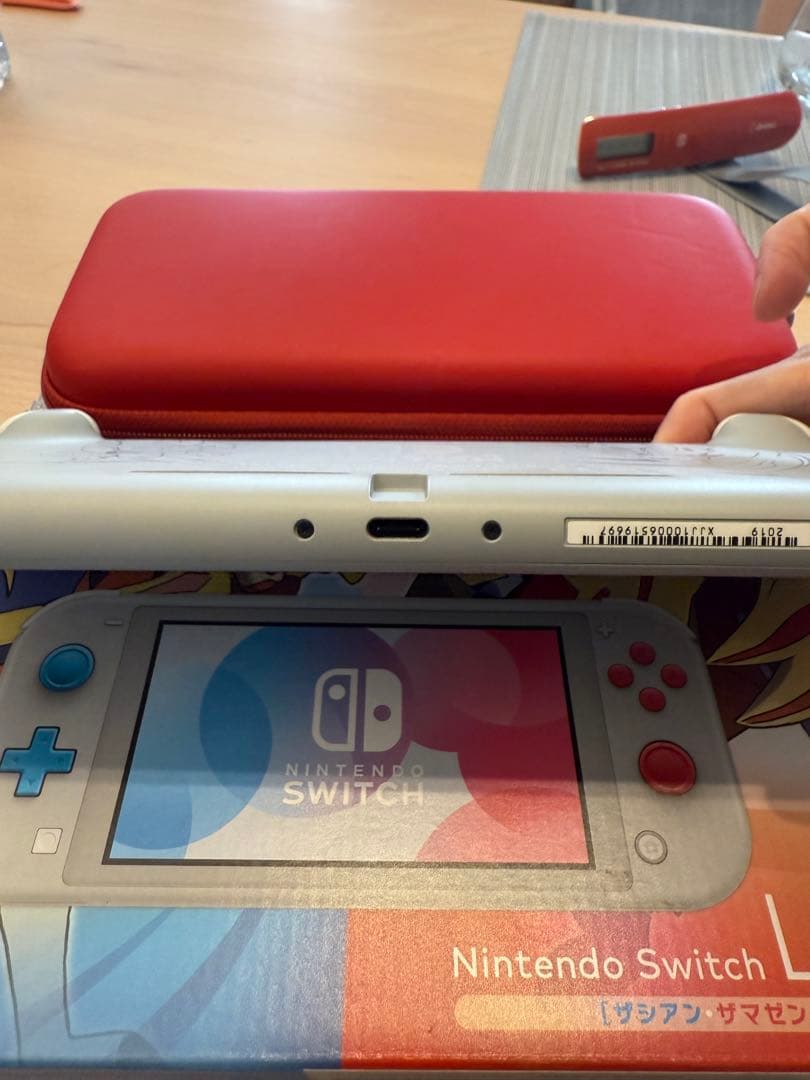 お得 4点セット】Nintendo Switch Lite ポケモンデザイン - メルカリ
