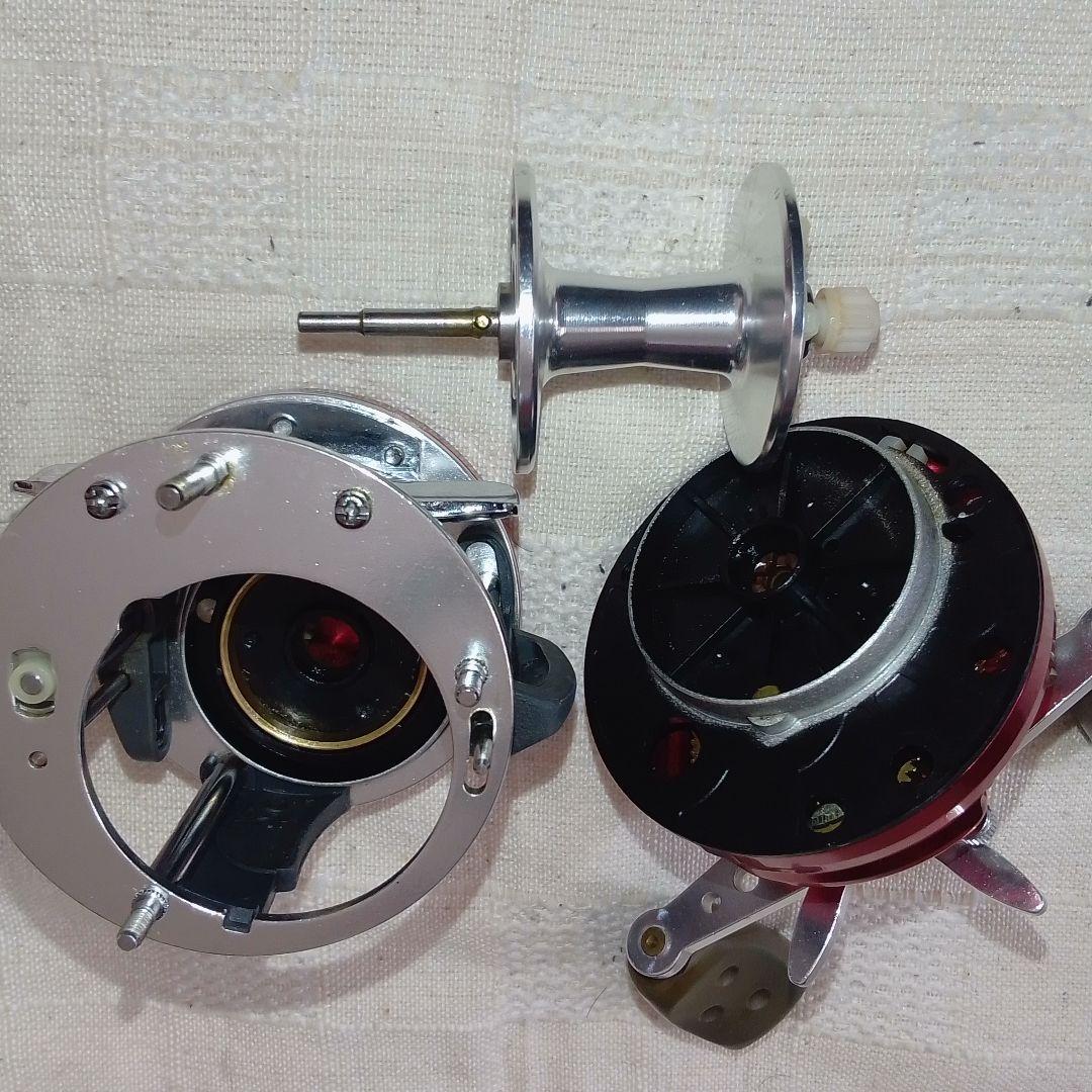 アブガルシア 5600 BCX 赤 右ハンドル ABU ambasadeur - メルカリ