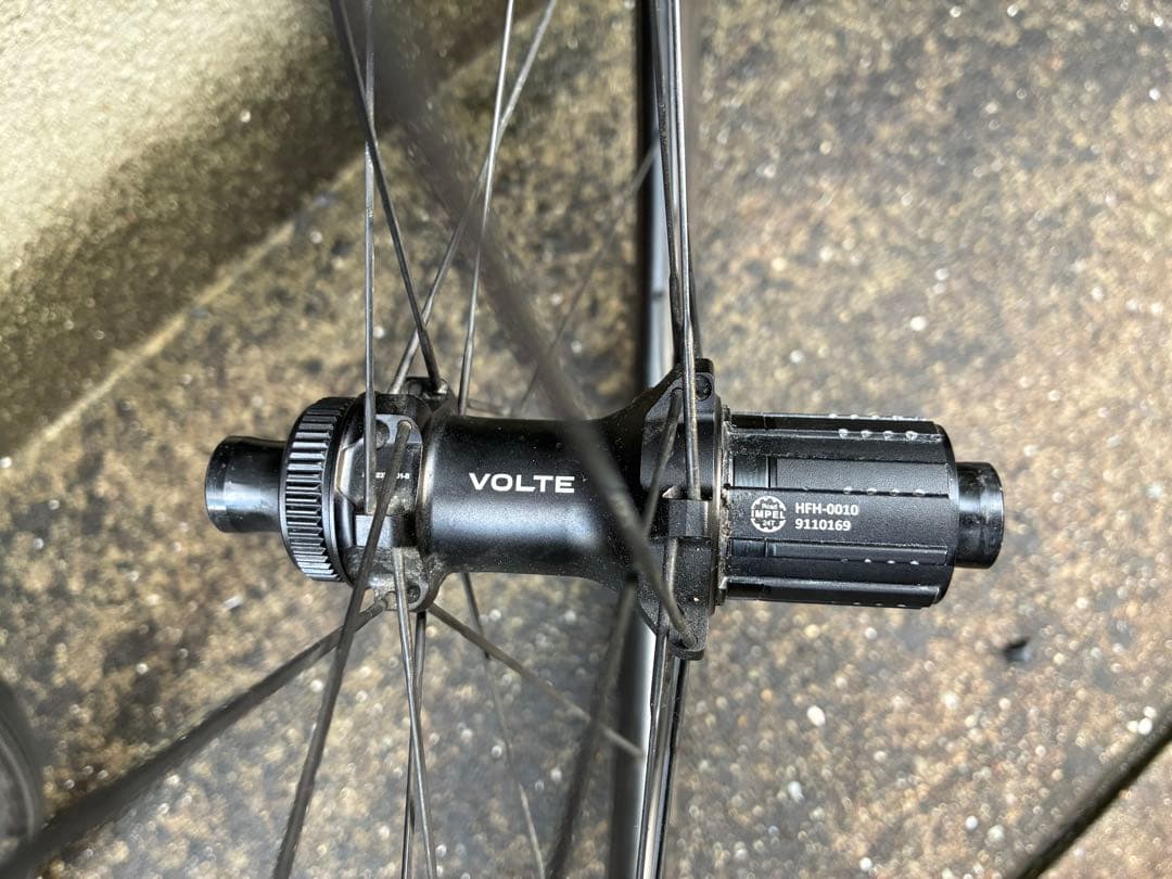 Volteカーボンロードホイールセット チューブレス