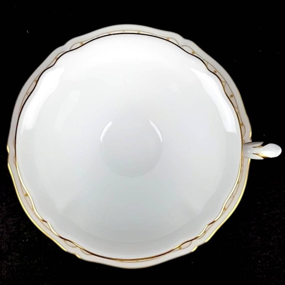 美品・大倉陶園 スイートメモリー カップ&ソーサー The Okura 4 - メルカリ