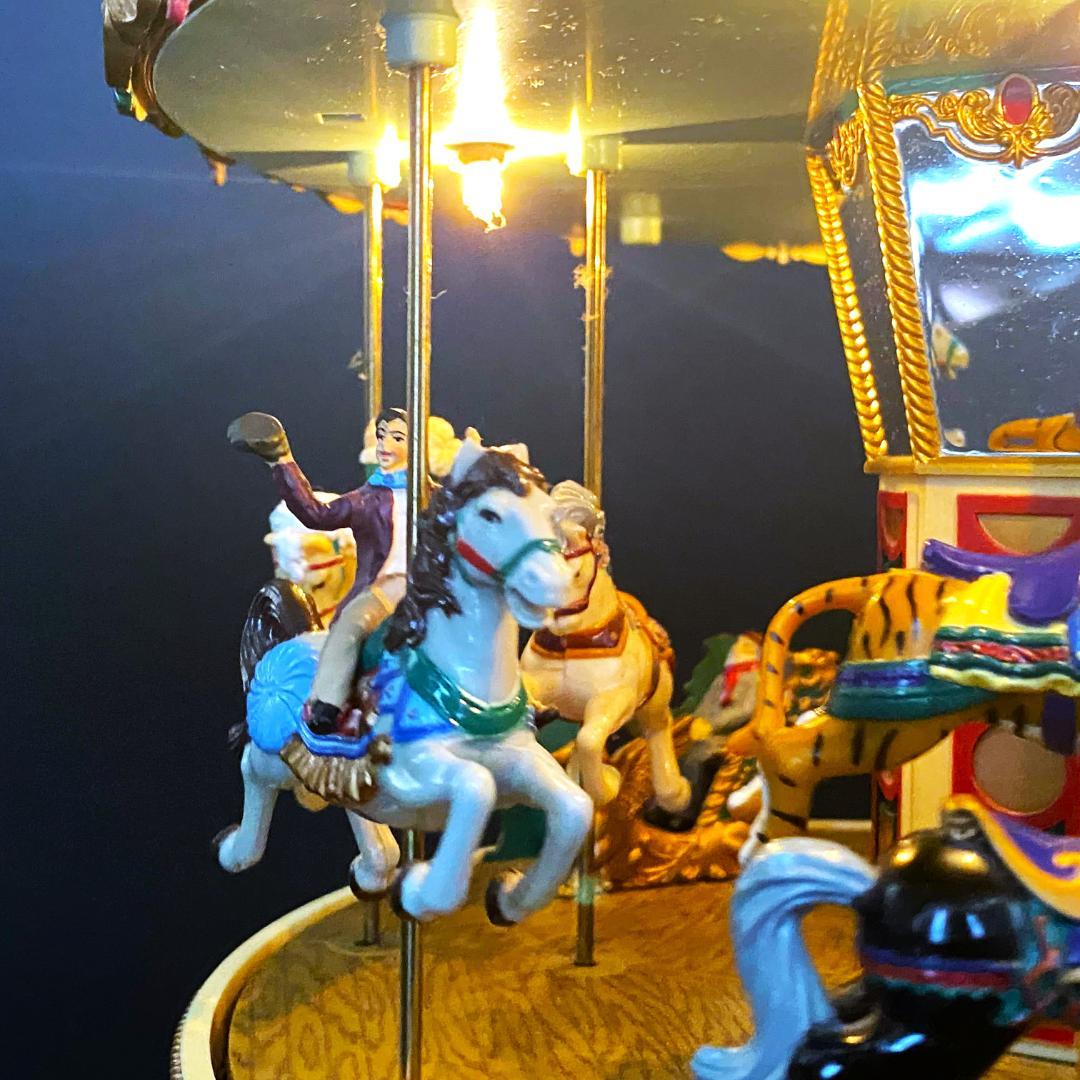 美品】ミスタークリスマス☆メリーゴーランド☆オルゴール☆カルーセル