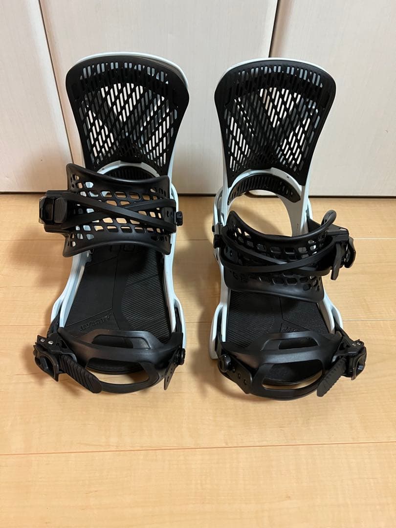 Burton GENESIS Re:Flex 22-23 M size Burton Genesis Re:Flex 22⁄23