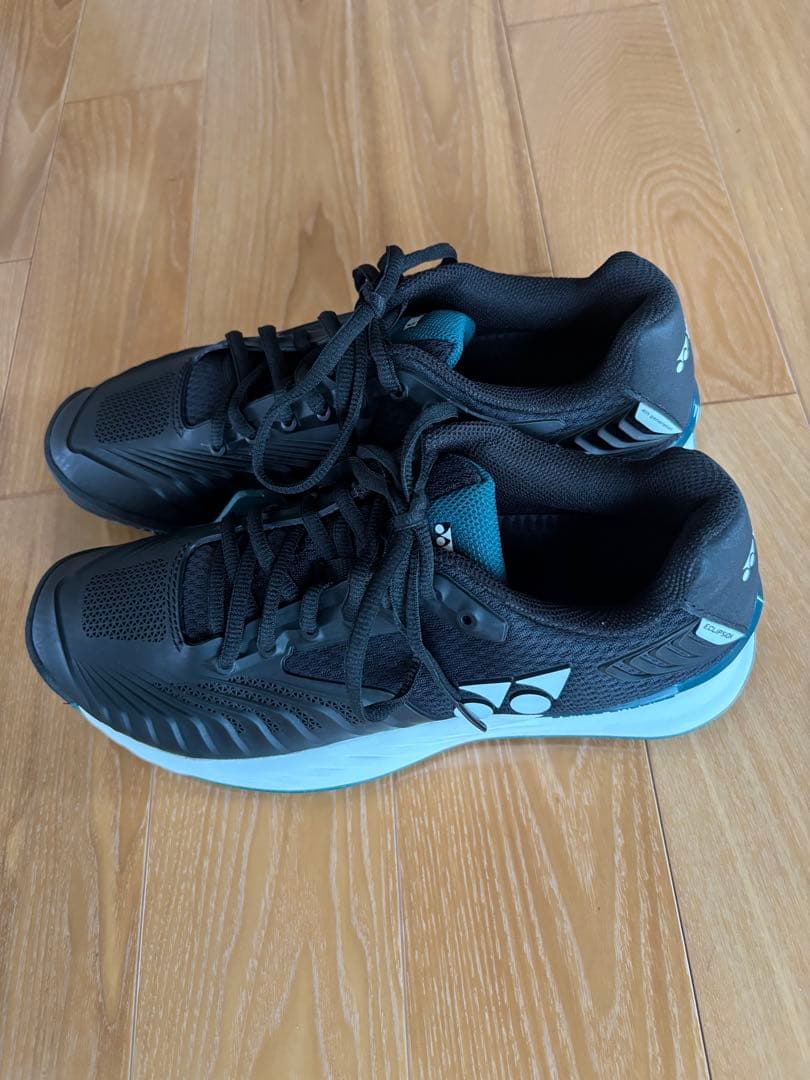 新品未使用ヨネックス パワークッション エクリプション4 26.5cm