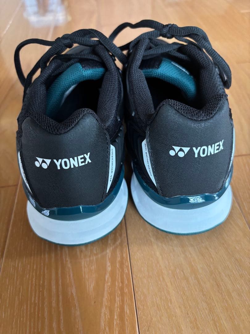 新品未使用ヨネックス パワークッション エクリプション4 26.5cm