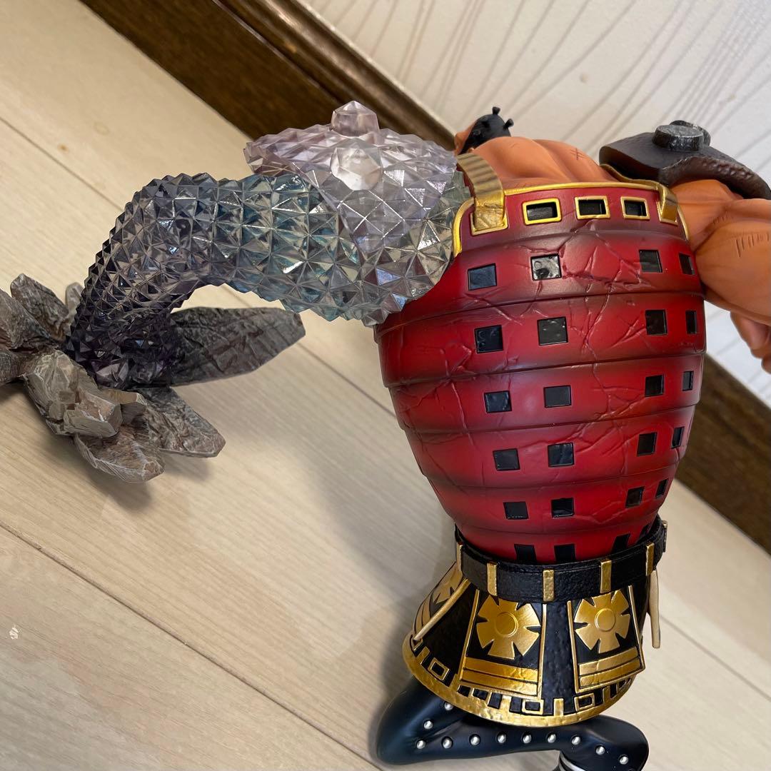 ダイヤモンド・ジョズ フィギュア ガレージキット POPサイズ